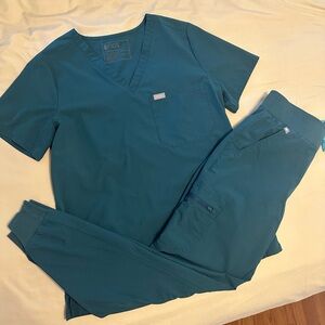 Caribbean Blue Figs Fionlite Scrub set Size Small